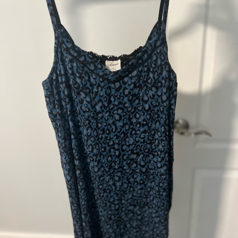 Soma  women’s size small cool nights, blue leopard print out